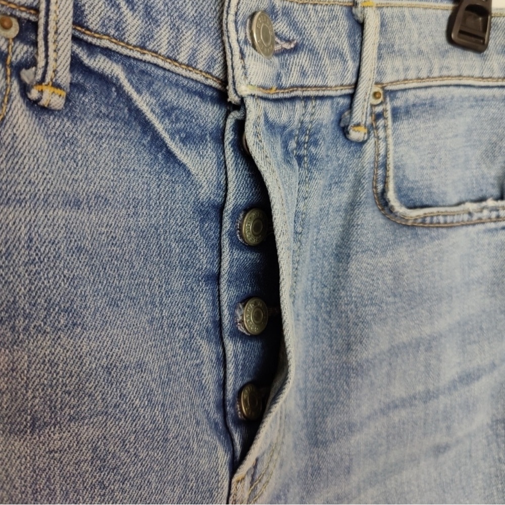 GRLFRND | Riley Denim Shorts - Picture 4 of 10